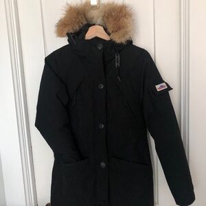 Penfield coat jacket puffer for cold weather with real fur Northface
